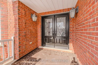 99 Attwood Dr, Cambridge -  image-0-2