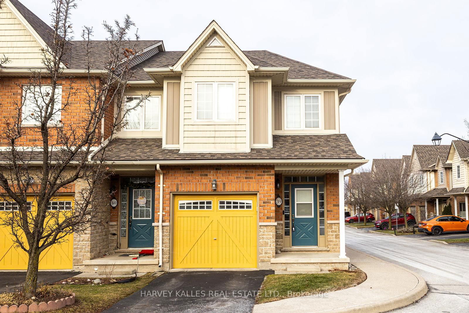 Townhouse for sale at 39-170 Dewitt Road, Hamilton, Stoney Creek, L8E 0B4 - MLS: X11968013