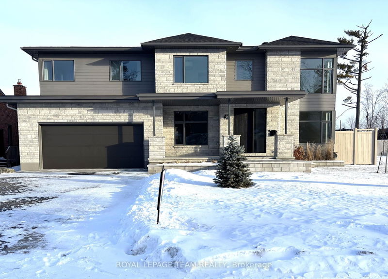 home for sale on 42 & 44 PARKLAND Crescent