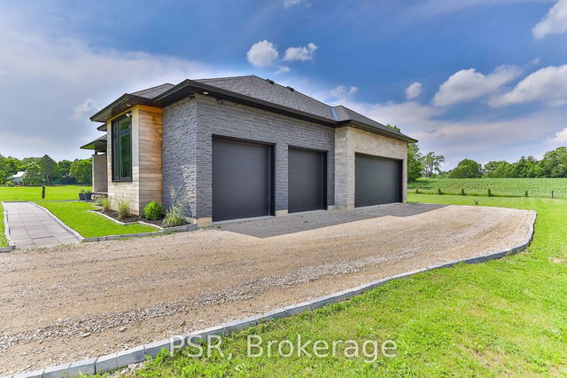 32 Sixth Concession Road
