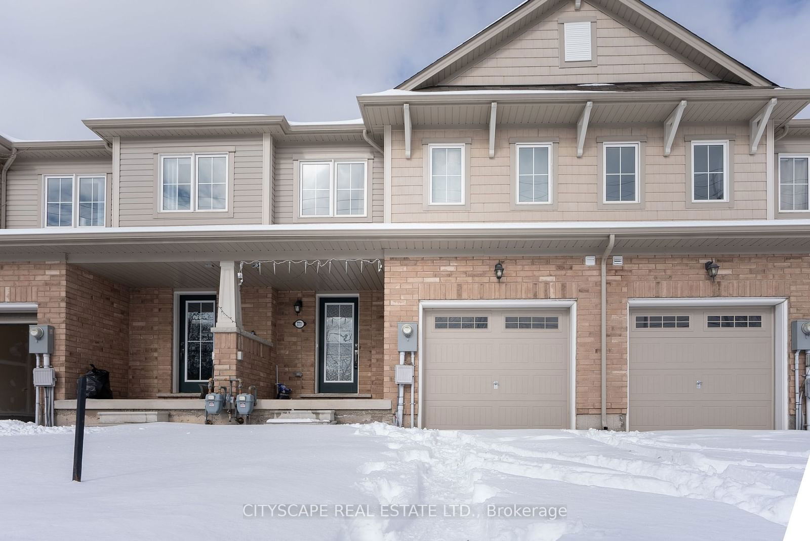 Townhouse for sale at 7771 White Pine Crescent, Niagara Falls, L2H 3R5 - MLS: X11968214