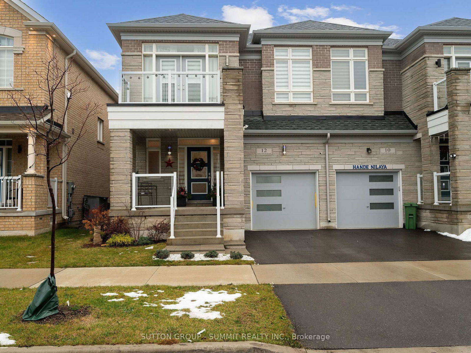 Semi-Detached House for sale at 12 GREAT FALLS Boulevard, Hamilton, Waterdown, L8B 1X8 - MLS: X11968220