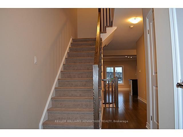 Semi-Detached House for sale at 137 Echovalley Drive, Hamilton, Stoney Creek Mountain, L8J 0H1 - MLS: X11968510