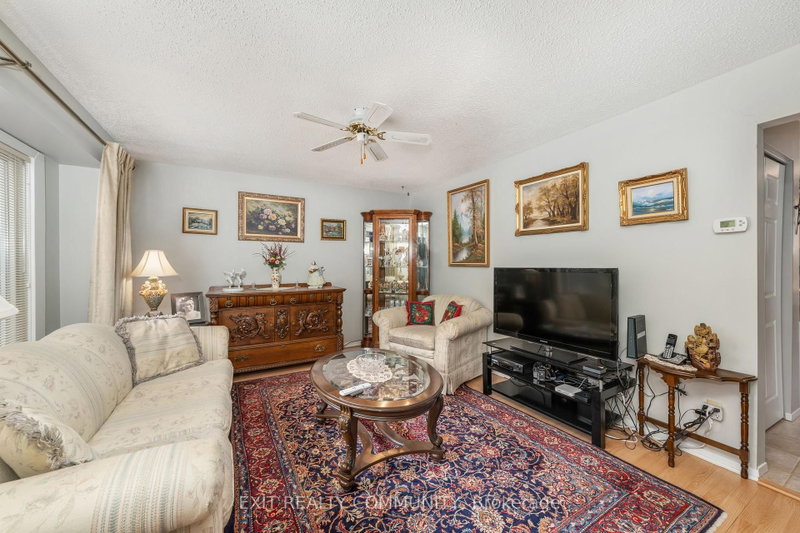 651 Rogers Sarnia,ON N7S 4A5 — Photo 12