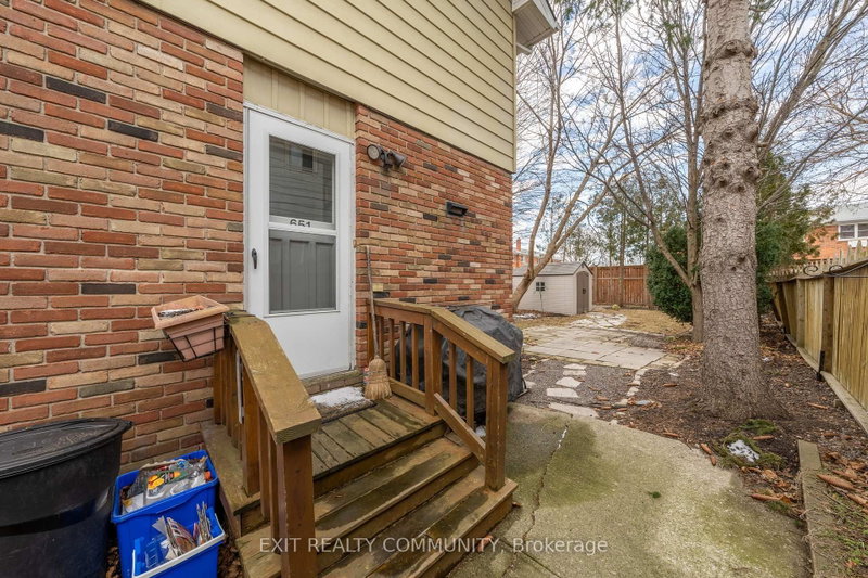 651 Rogers Sarnia,ON N7S 4A5 — Photo 32