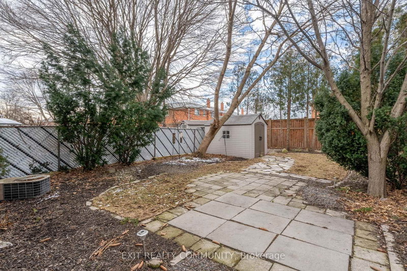 651 Rogers Sarnia,ON N7S 4A5 — Photo 33