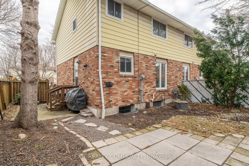 651 Rogers Sarnia,ON N7S 4A5 — Photo 34