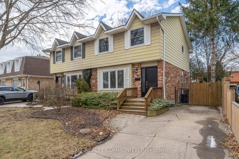 651 Rogers Sarnia,ON N7S 4A5 — Photo 8