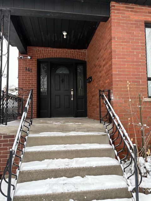 Semi-Detached House for lease at 2-161 Rothsay Avenue, Hamilton, Delta, L8M 3G5 - MLS: X11968591