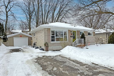 93 North Park Cres, Woodstock - Woodstock - North