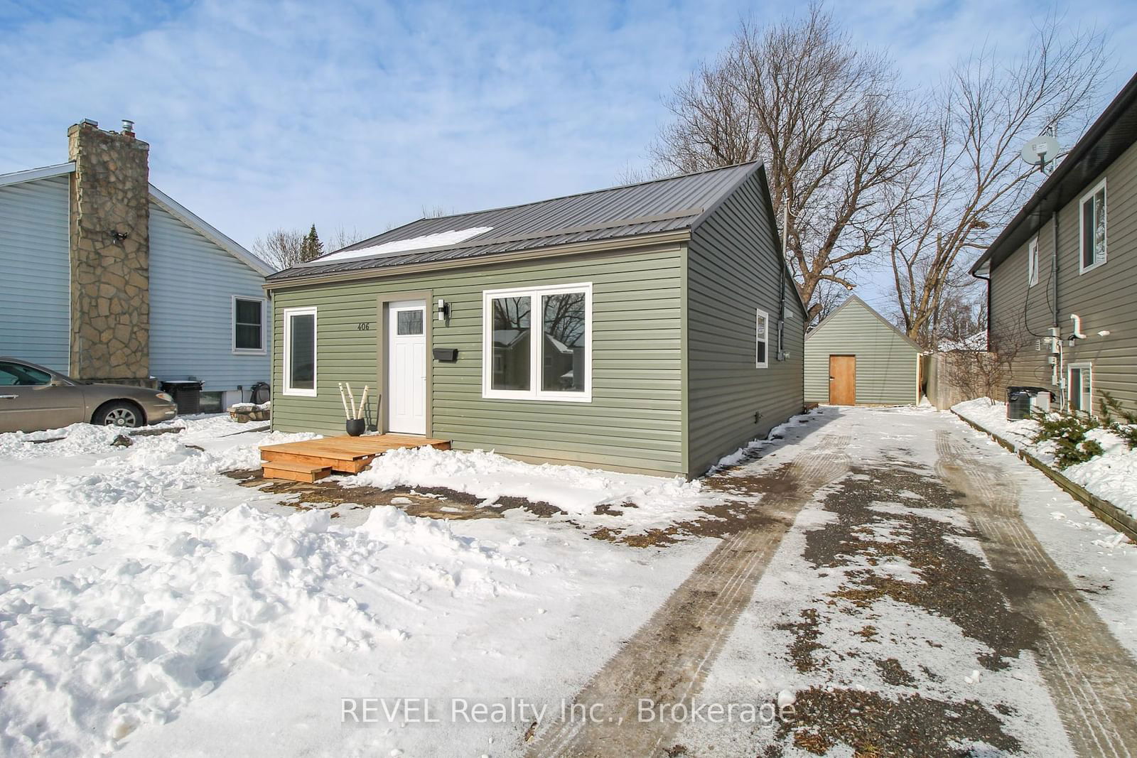 Detached House sold at 406 Navy Street, Welland, 773 - Lincoln/Crowland, L3B 4Y4 - MLS: X11968672