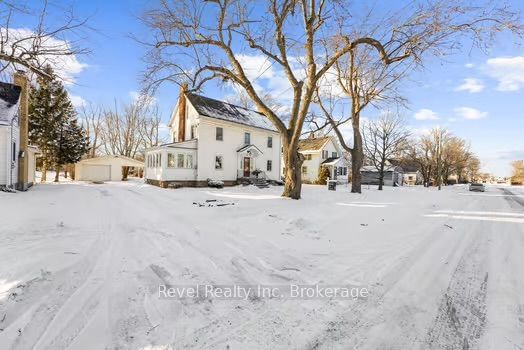 166 North St N, Fort Erie, L2A 3R7 | Image 3