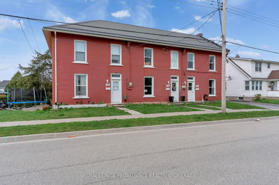 30/32/34 Victoria Ave, Gananoque - Gananoque