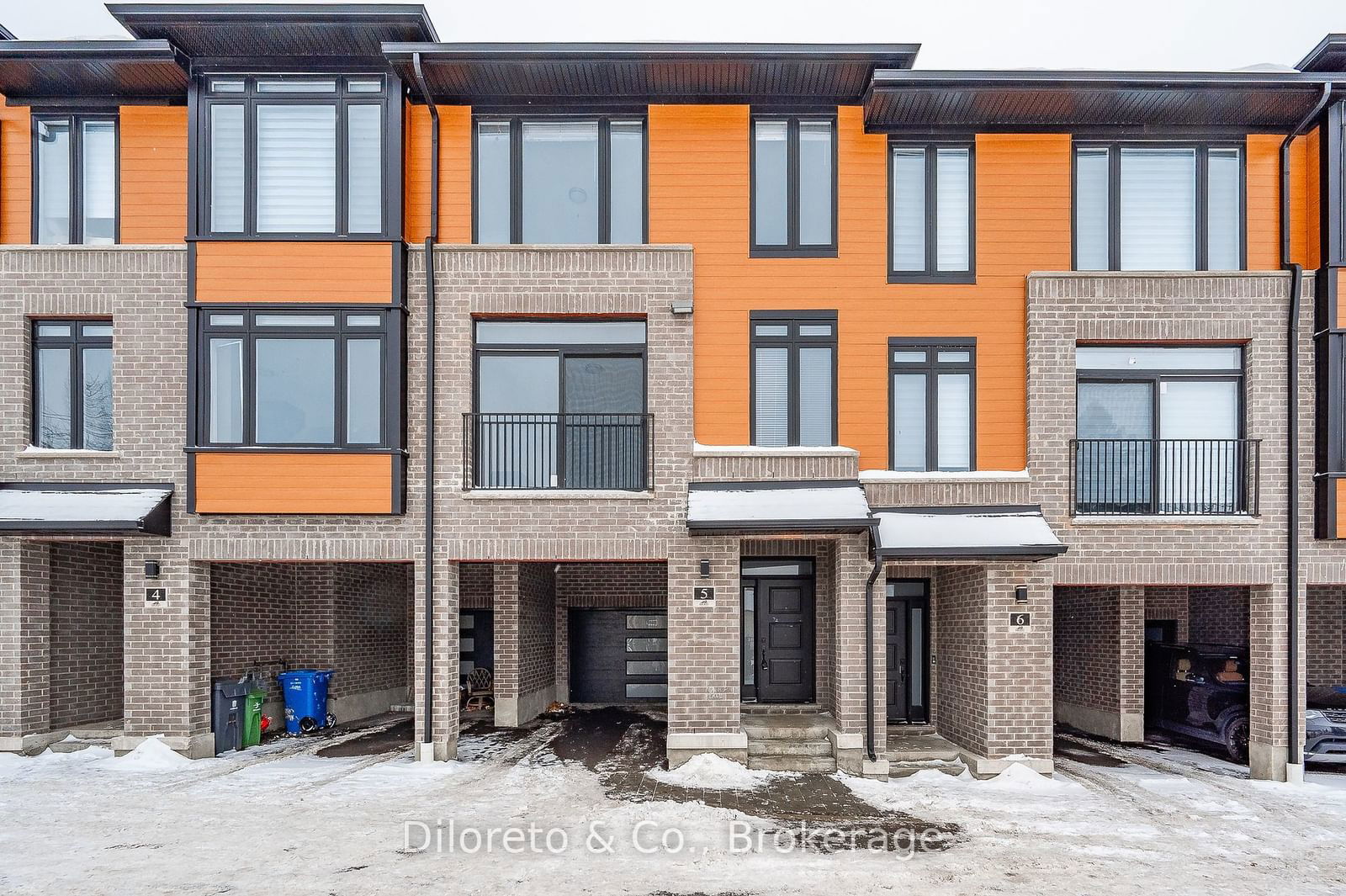 Townhouse for sale at 5-1131 Gordon Street, Guelph, Guelph South, N1L 1H2 - MLS: X11968839