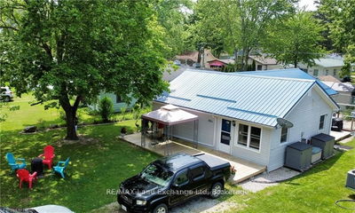 7811 Ken St, Plympton-Wyoming - Plympton Wyoming image-0-4