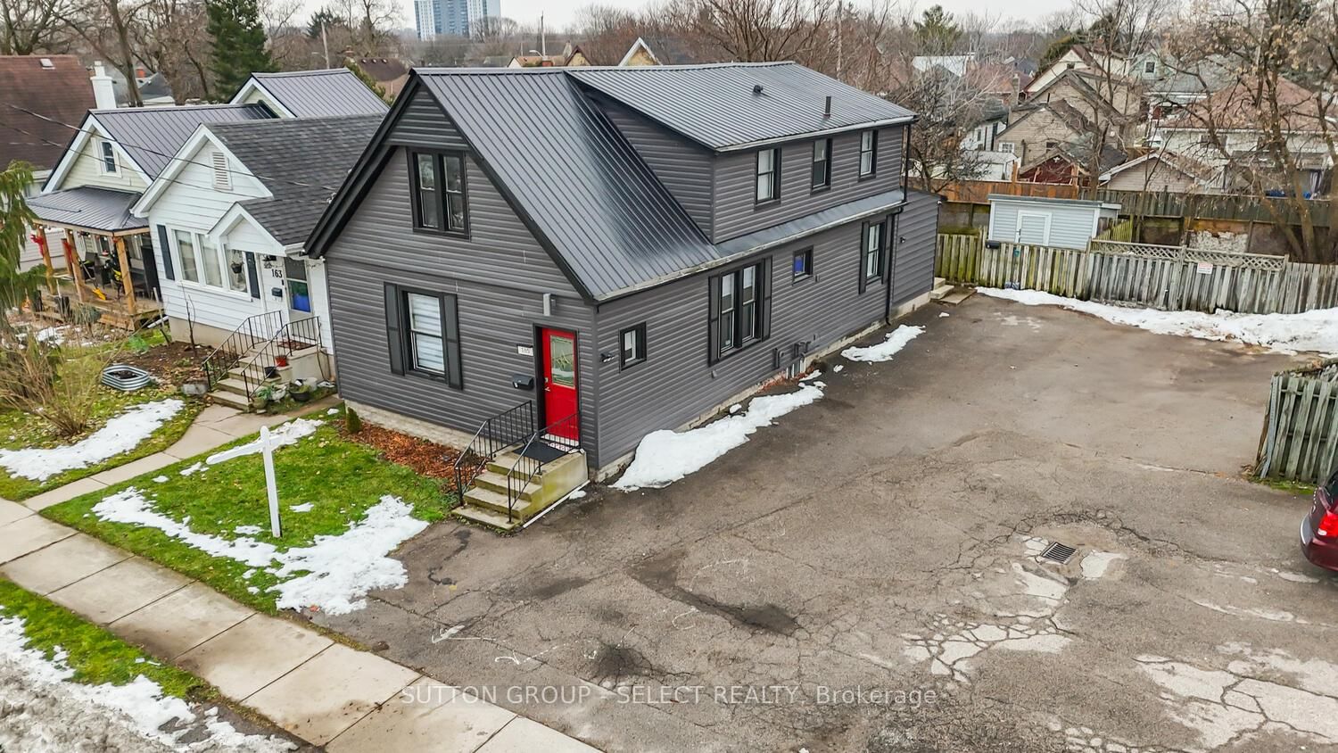 Listing Image 3