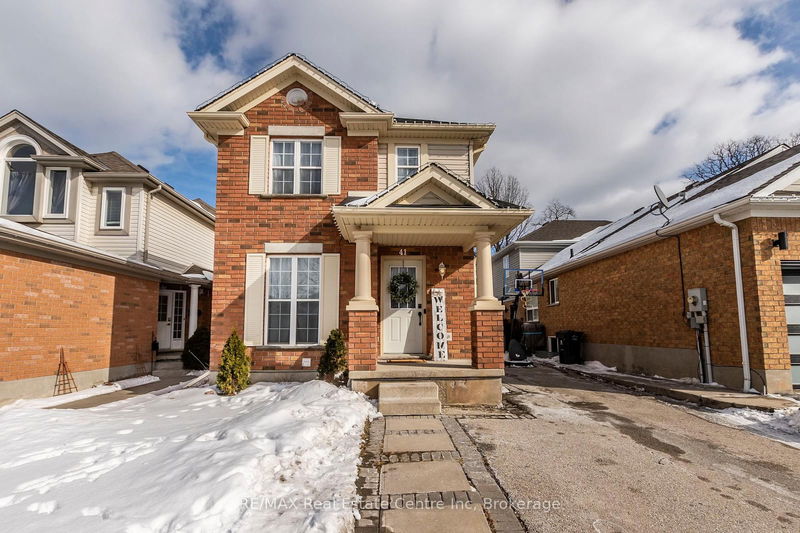 home for sale on 41 Milson Crescent