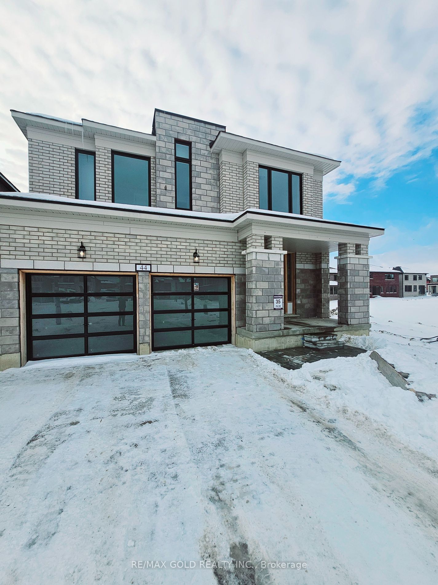 Detached House for sale at 44 Harding Court, Woodstock, Woodstock - North, N4S 7W2 - MLS: X11969397