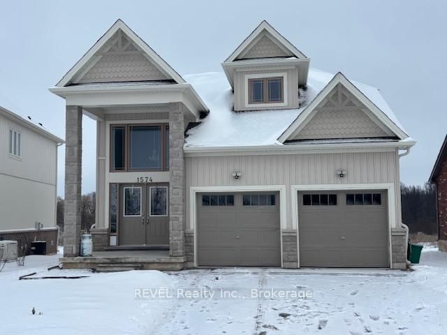 Detached House for sale at 1574 Marina Drive, Fort Erie, Crescent Park, L2A 5P2 - MLS: X11969407