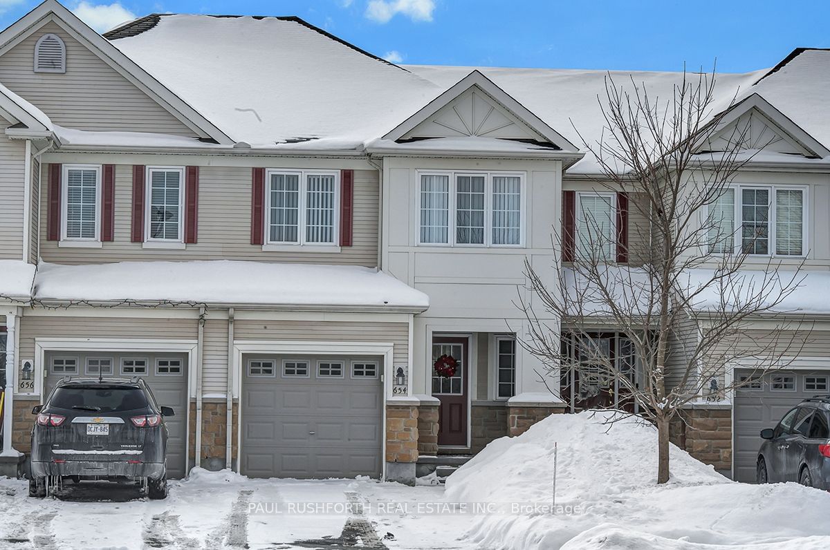 Townhouse for sale at 654 Kilbirnie Drive, Barrhaven, 7708 - Barrhaven - Stonebridge, K2J 0G8 - MLS: X11969428