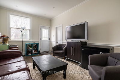 109 Royal Ave, Hamilton - Ainslie Wood image-0-1