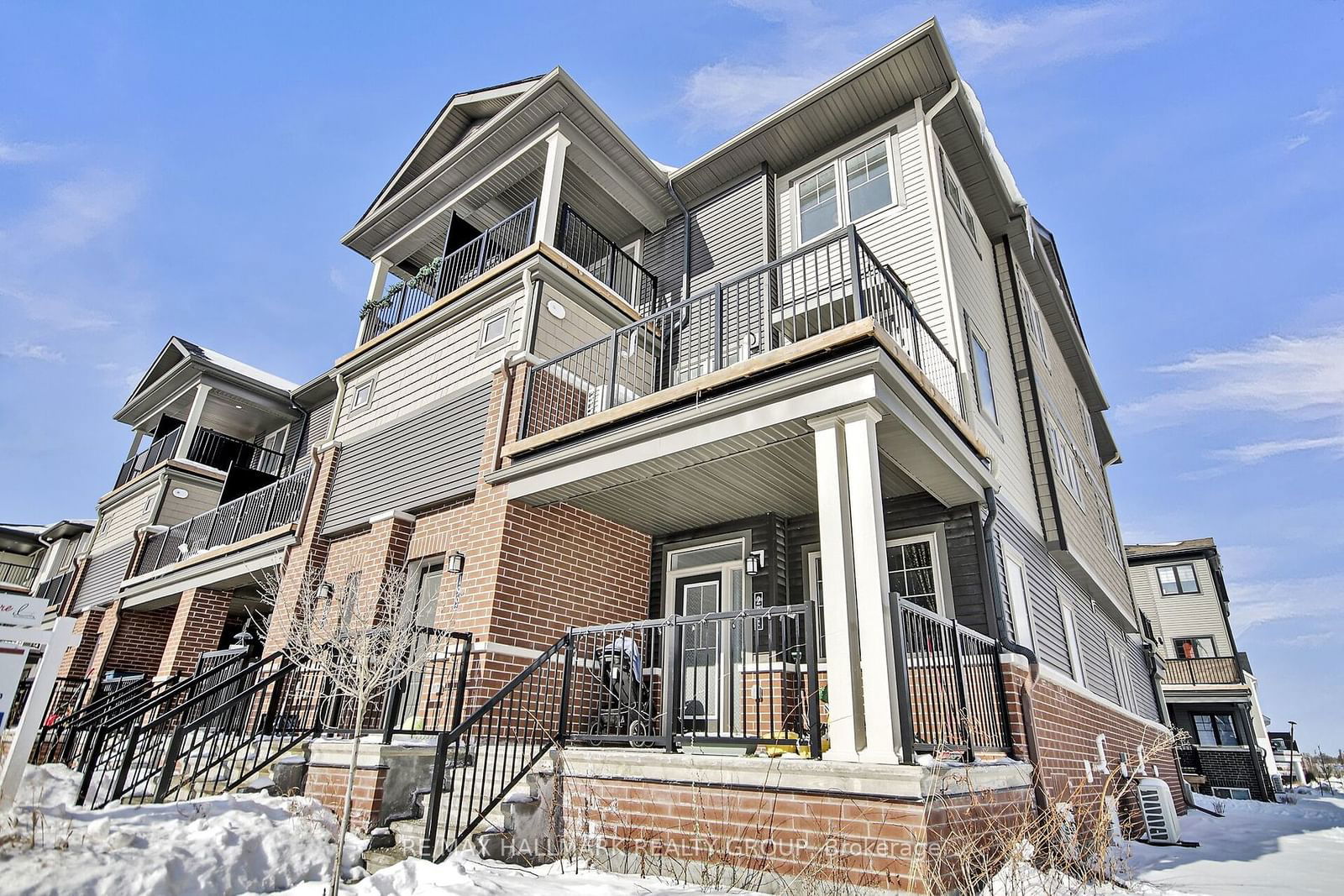 Townhouse for sale at 71-199 Anthracite Pt, Barrhaven, 7704 - Barrhaven - Heritage Park, K2J 7B4 - MLS: X11969818