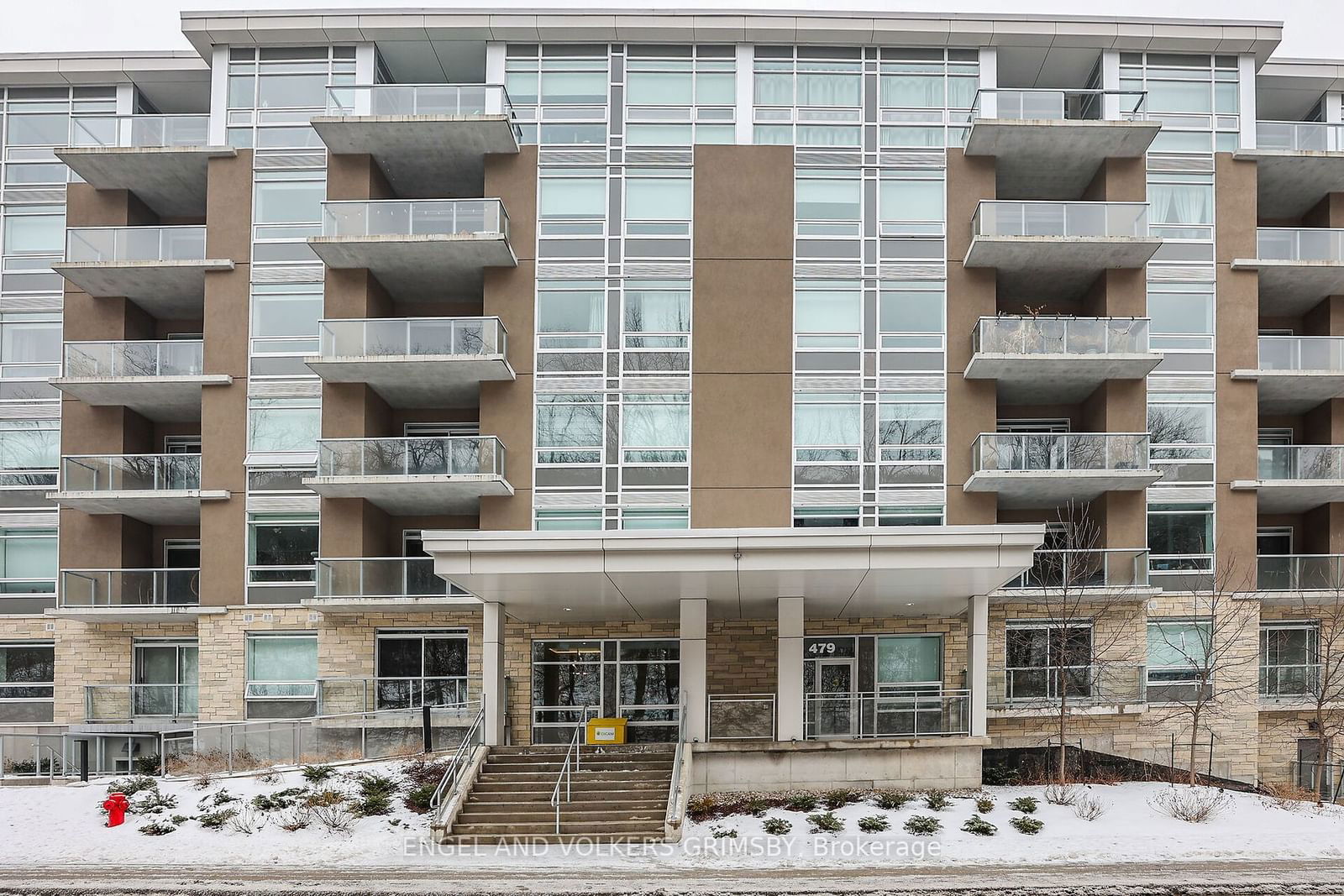 Condo for sale at 106-479 Charlton Avenue, Hamilton, Stinson, L8N 0B4 - MLS: X11969882