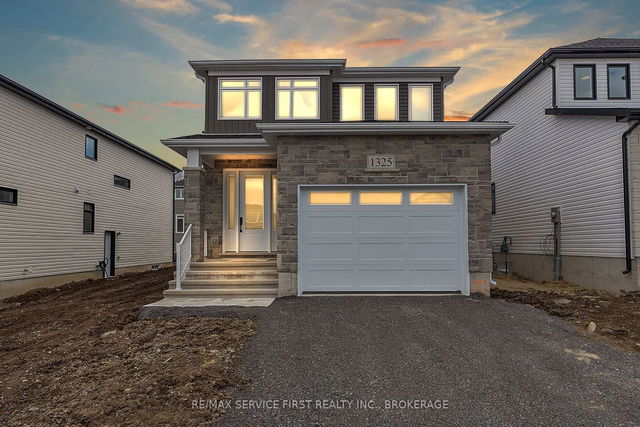 E71 - 1325 Turnbull Way Way