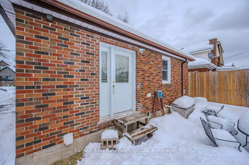 Listing Image 36