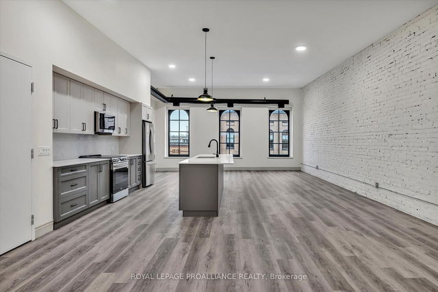 2B - 380 George Street