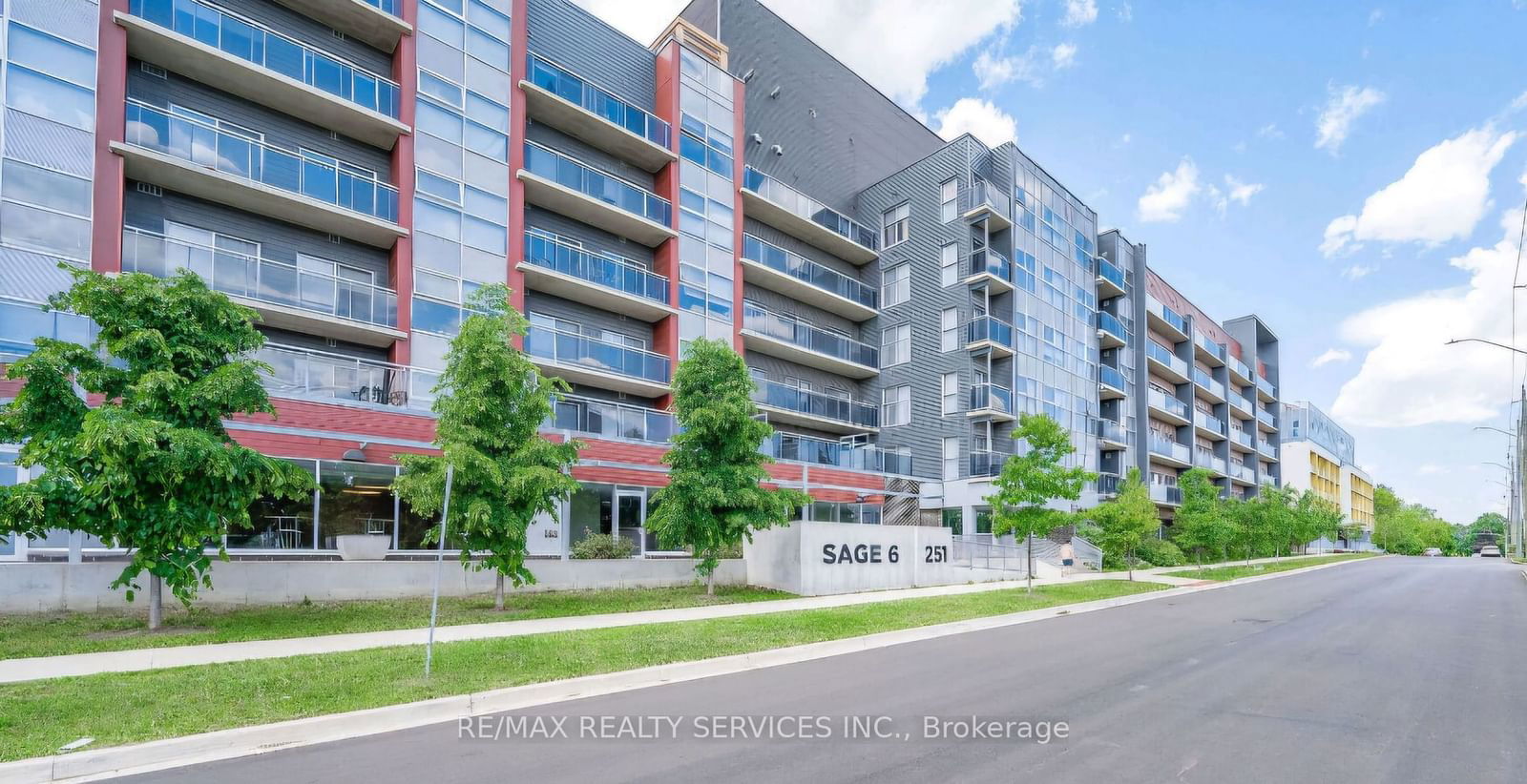 Condo for sale at 309-251 Hemlock Street, Waterloo, N2L 0H2 - MLS: X11970133