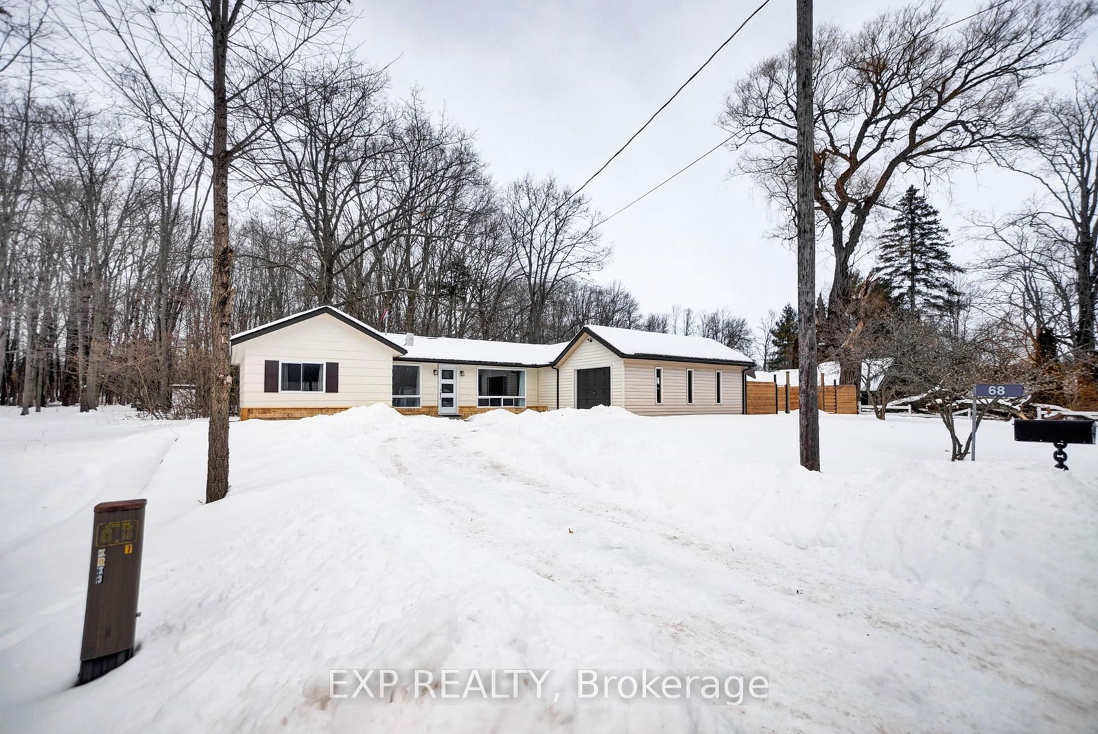 Detached House sold at 68 Twelve O'clock Point Road, Quinte West, K0K 1L0 - MLS: X11970170