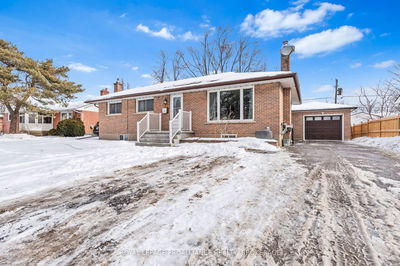 67 Manitou Cres, Loyalist - Amherstview