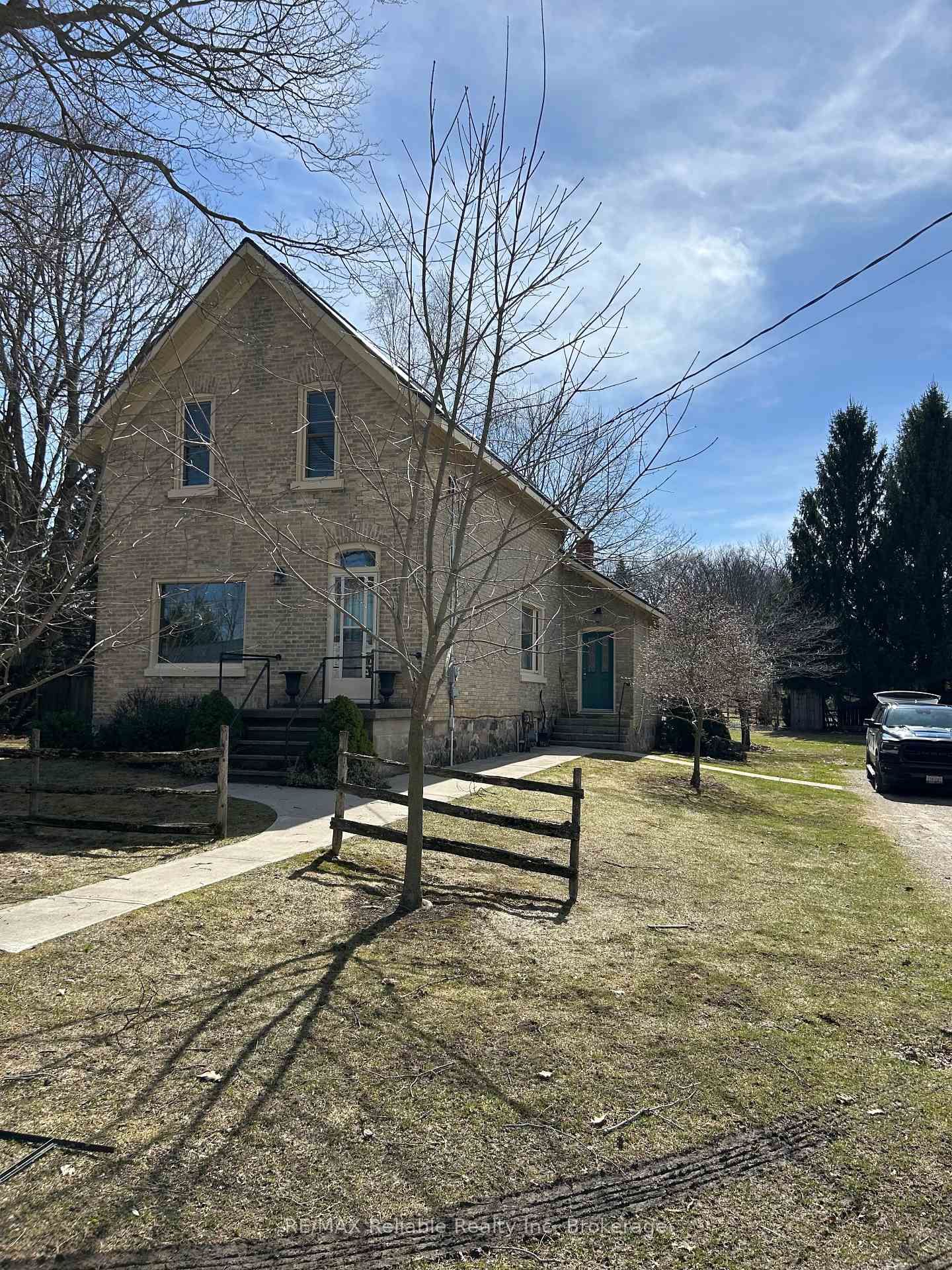 Detached House for sale at 293 Drummond Street, North Huron, Blyth, N0M 1H0 - MLS: X11970380