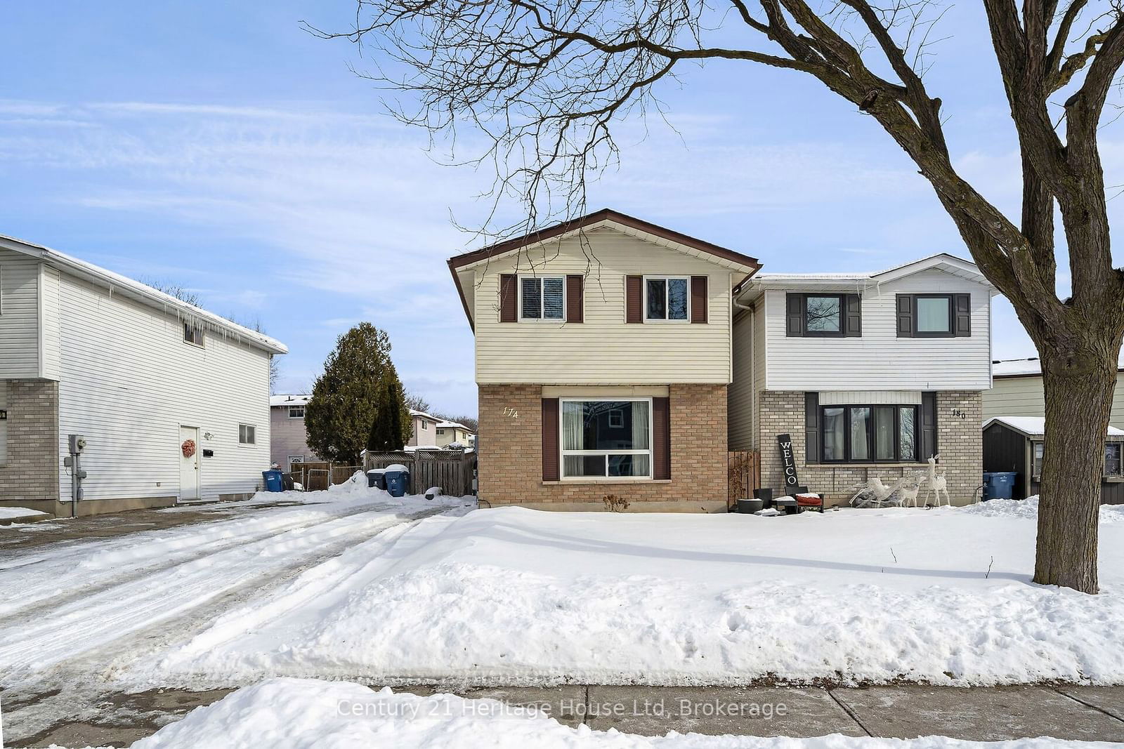 Detached House sold at 174 Hadati Road, Guelph, Grange Road, N1E 6N6 - MLS: X11970463