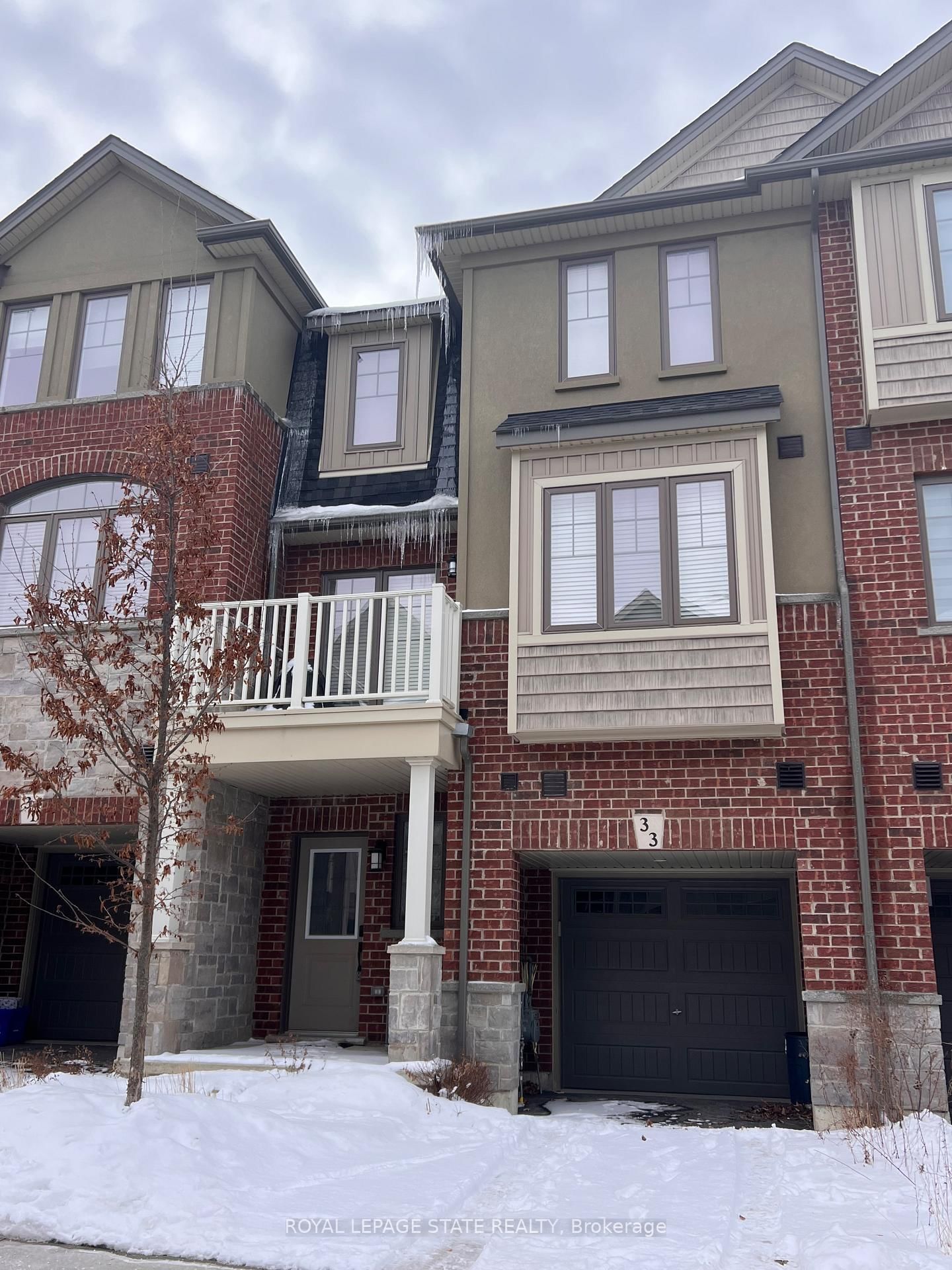 Townhouse leased at 33 Marr Lane, Hamilton, Ancaster, L9K 0K1 - MLS: X11970636