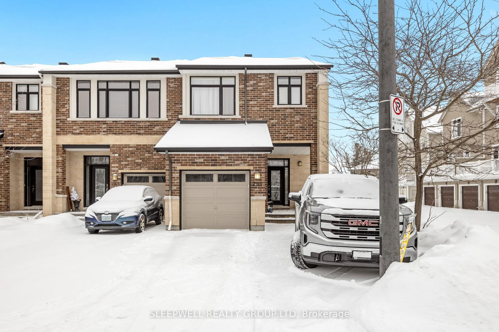 Townhouse for sale at 285 Kinghaven Crescent, Kanata, 9004 - Kanata - Bridlewood, K2M 3B4 - MLS: X11970663