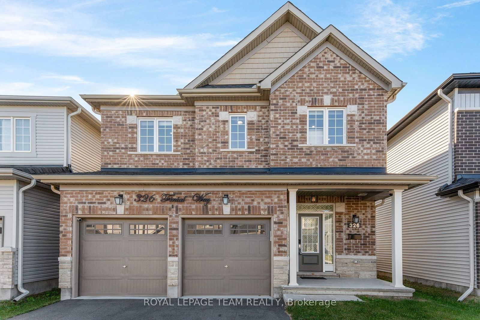 Detached House sold at 326 Finial Way, Ottawa, Barrhaven - Half Moon Bay, K2J 3V5 - MLS: X11970705