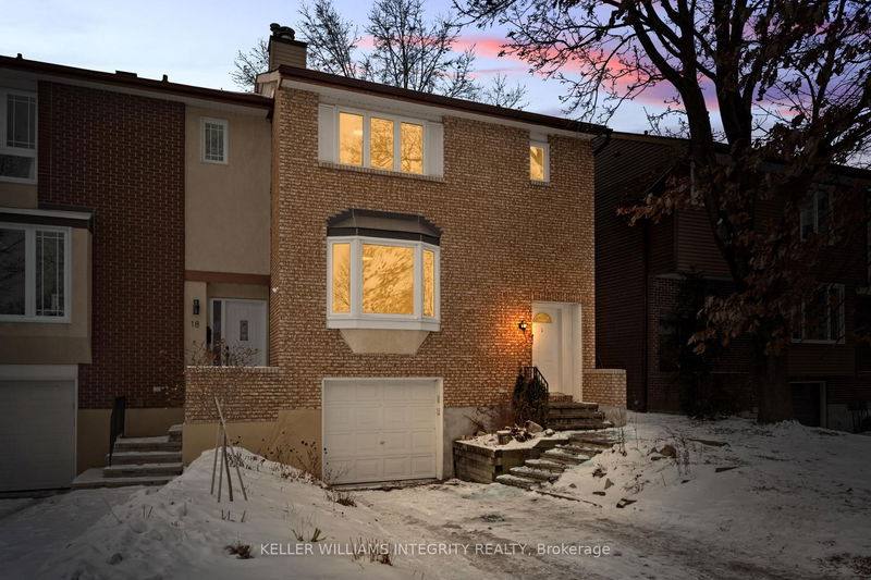 home for sale on 20 Gillespie Crescent