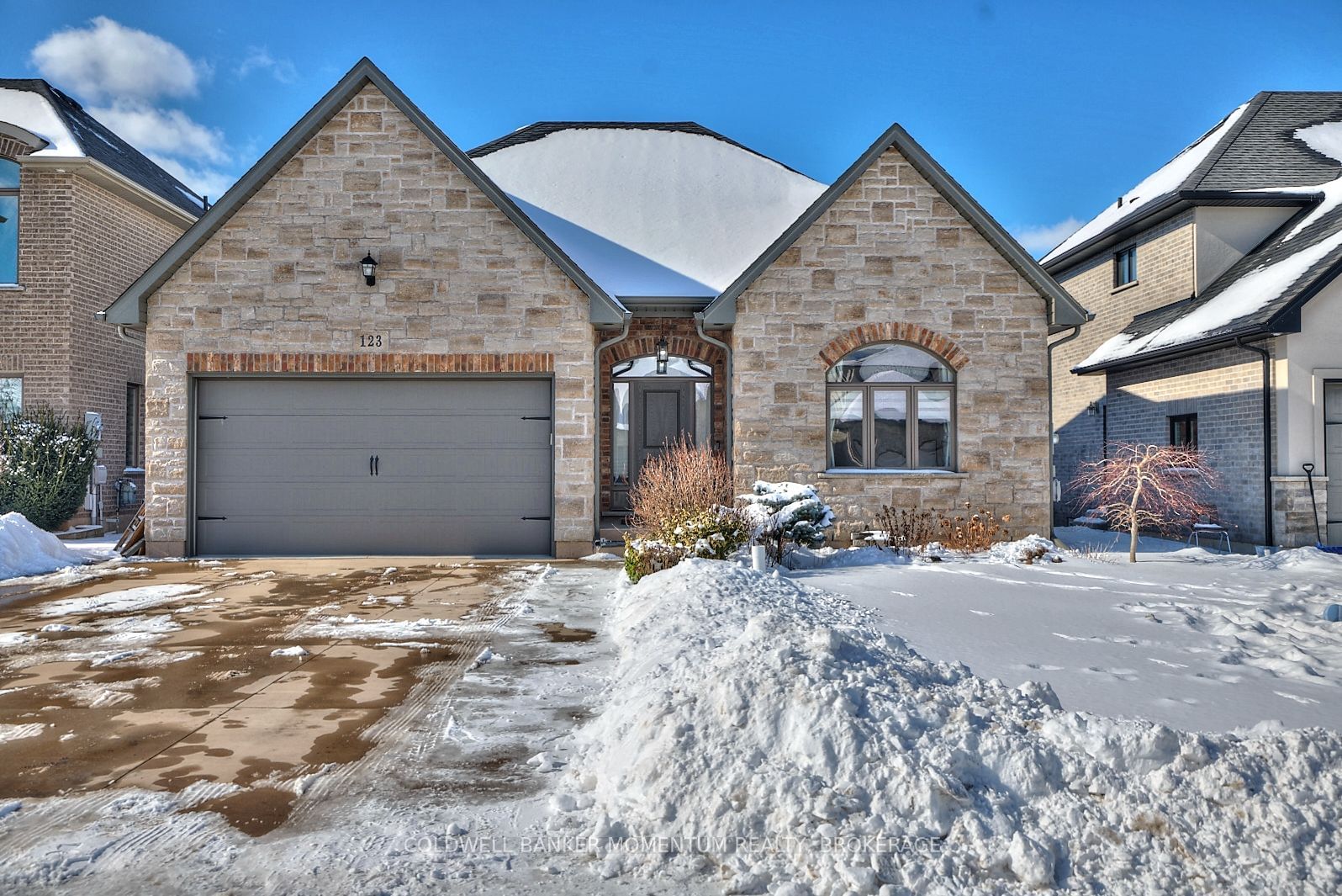 Detached House for sale at 123 Forest Ridge Court, Welland, 770 - West Welland, L3C 0C2 - MLS: X11971147