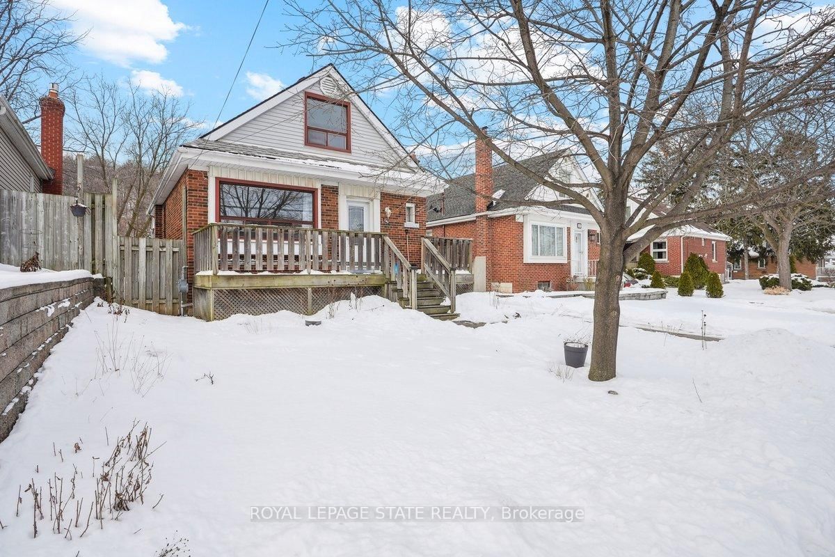 Detached House sold at 240 Cloverdale Avenue, Hamilton, Rosedale, L9K 4M6 - MLS: X11971197