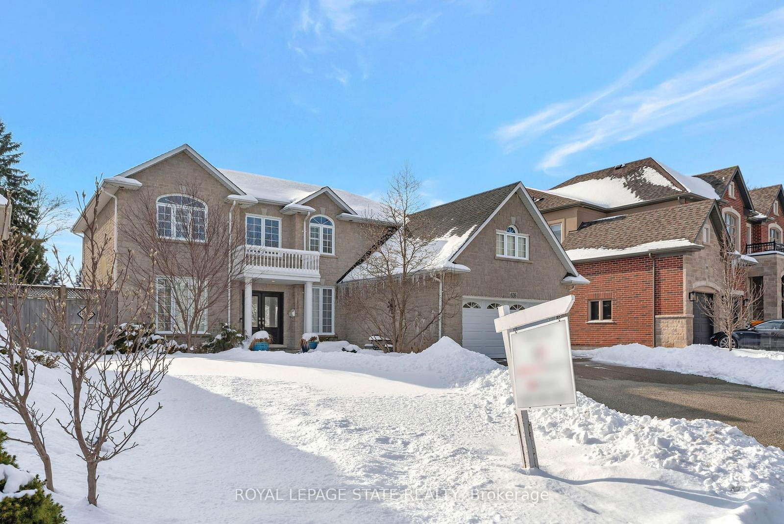 Detached House for sale at 636 Greenravine Drive, Hamilton, Ancaster, L9G 3W2 - MLS: X11971341