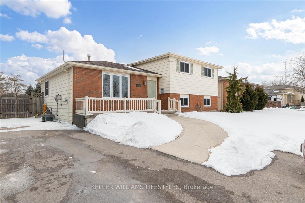 Detached House for sale at 176 Elizabeth Street, Southwest Middlesex, Glencoe, N0L 1M0 - MLS: X11971523