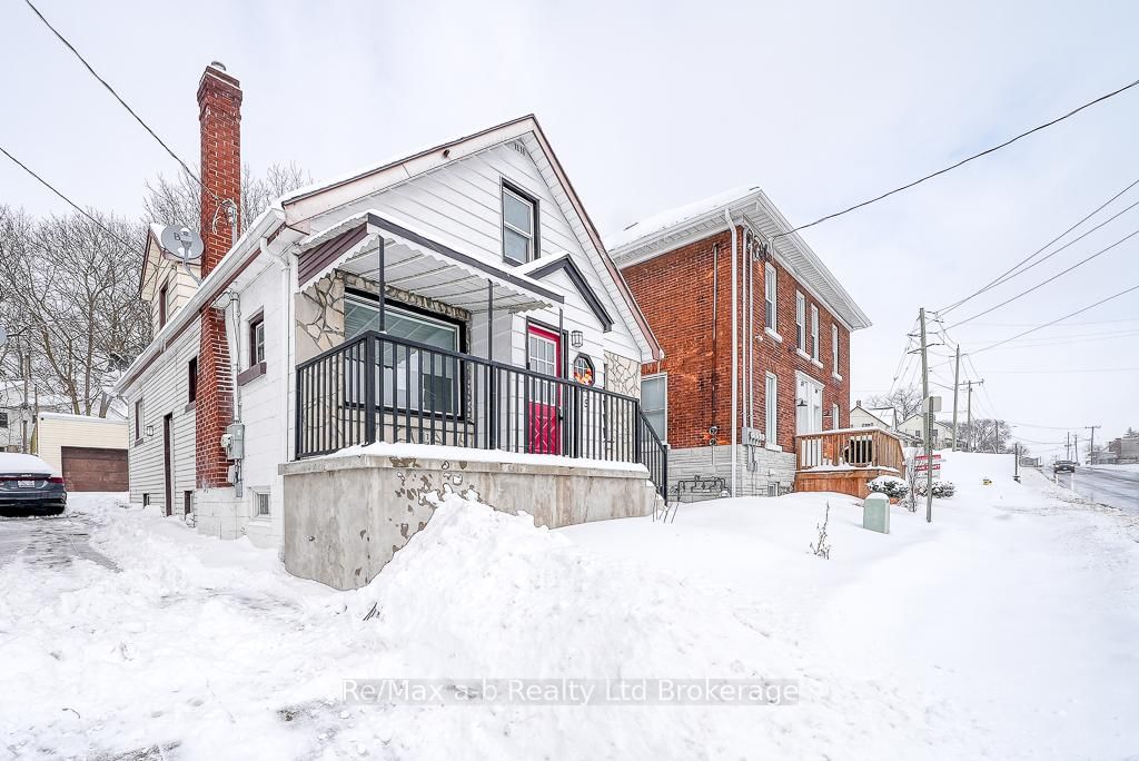 Detached House for sale at 375 Main Street, Woodstock, Woodstock - South, N4S 1T4 - MLS: X11971587