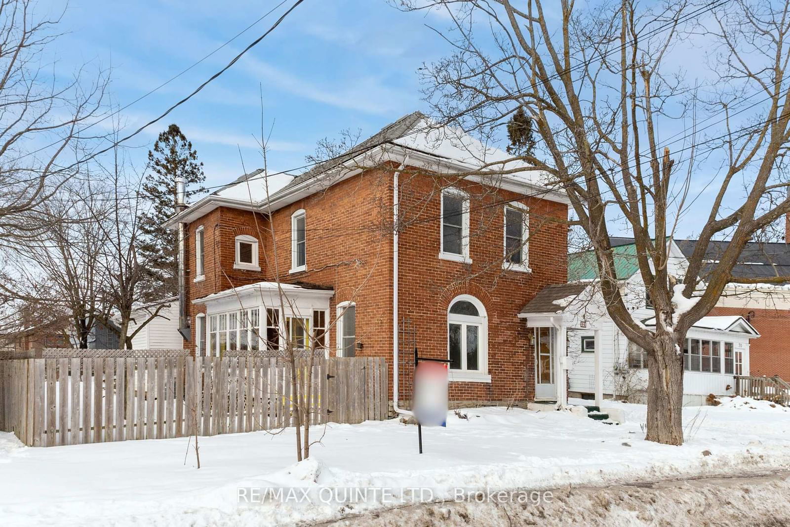 Detached House sold at 66 Dunbar Street, Belleville, K8P 3R8 - MLS: X11971678