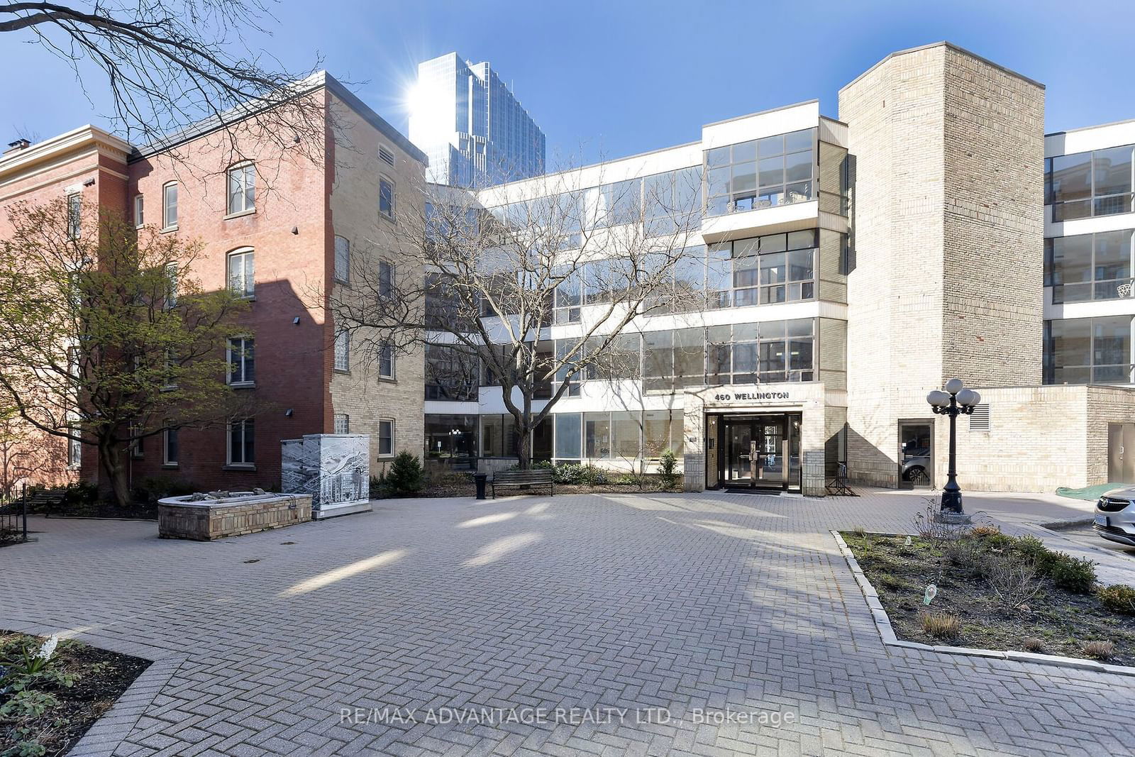 Condo for sale at 407-460 Wellington Street, London, East F, N6A 3P8 - MLS: X11971689