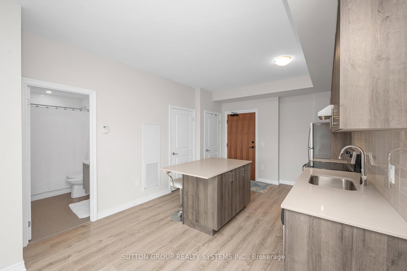 212 - 121 Highway 8, Hamilton, L8G 0A3 | Image 3