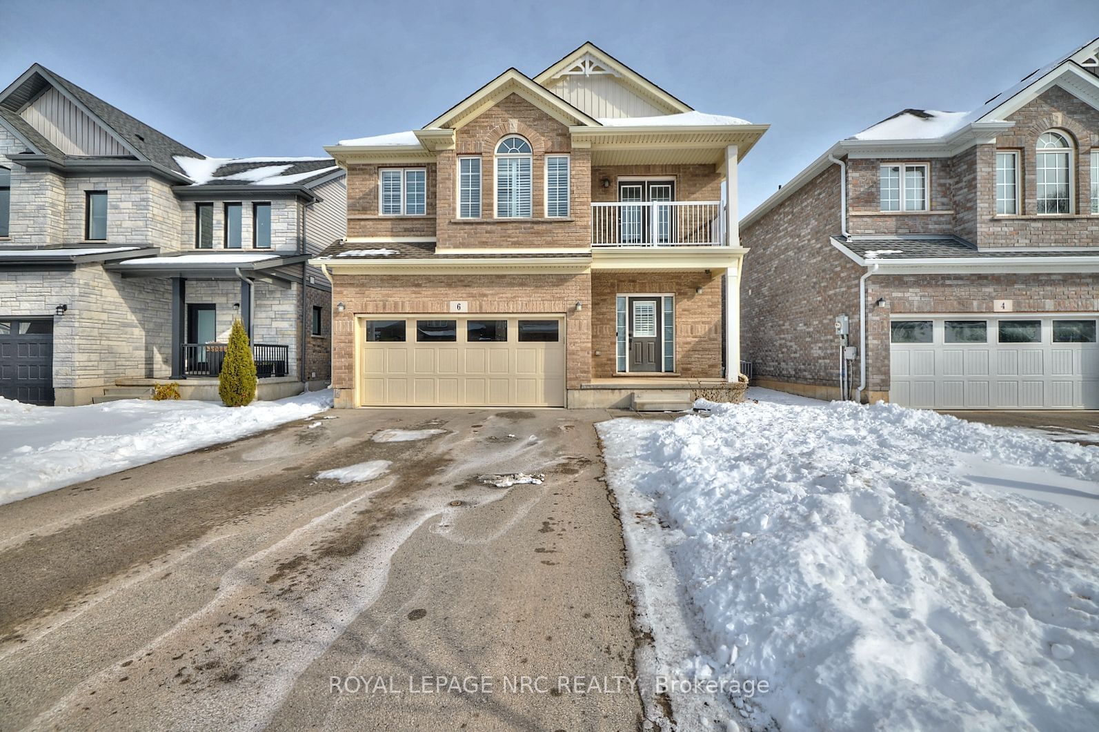 Building at 6 Elderberry Road, Thorold, Confederation Heights