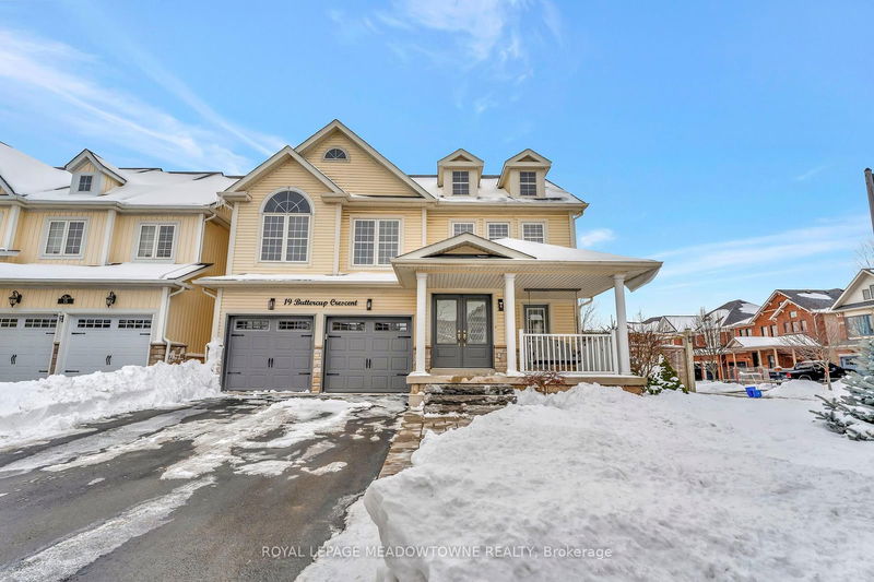 19 Buttercup Cres, Hamilton - Waterdown image-0-0