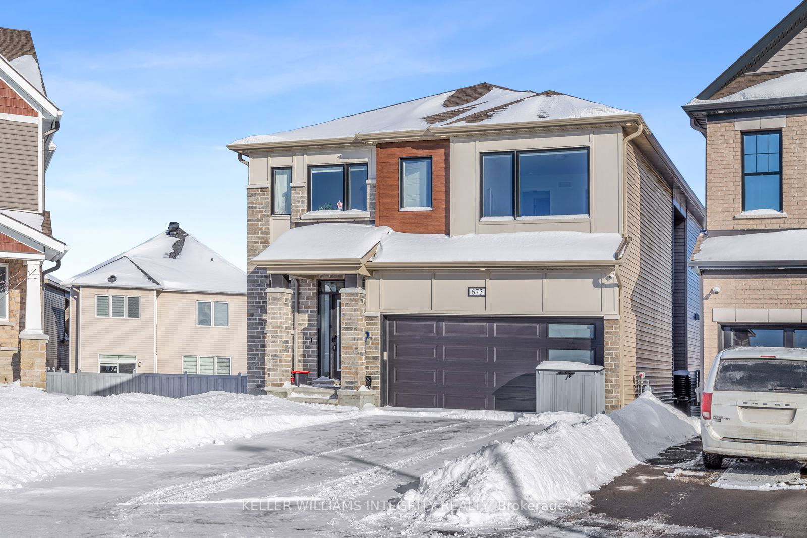 Detached House for sale at 675 Rye Grass Way, Barrhaven, 7711 - Barrhaven - Half Moon Bay, K2J 6Z8 - MLS: X11971930